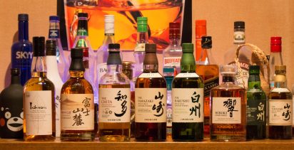 【バー/居酒屋/開業】夜の12時以降にお酒提供する場合は警察署へ届出が必要